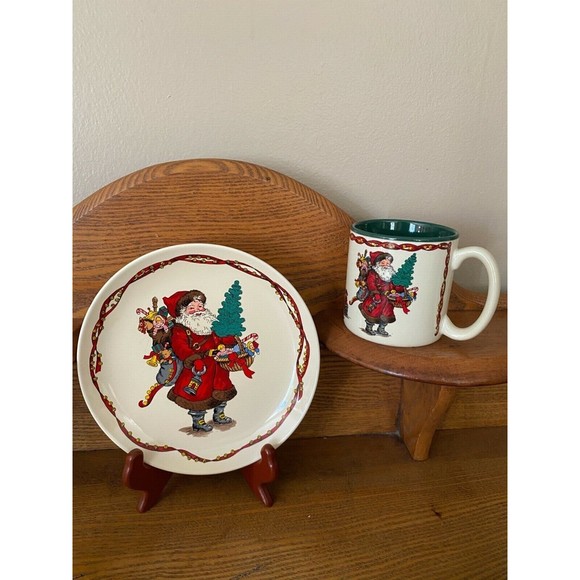 Vintage Kris Kringle Potpouri Press 1991 Dessert Plate and Mug, Made in Korea - Picture 5 of 7